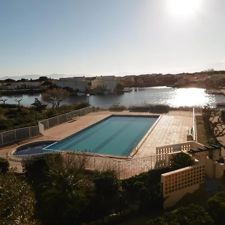Апартаменты T2 4 Pers, Piscine, Parking A - Fr-1-799-39